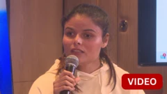 'என் டிஷர்ட்டுக்கு பின்னால் 'இந்தியா' என்று எழுதப்பட விரும்பினேன்', பிபிசி நிகழ்வில் பேசிய பாராலிம்பிக் வீராங்கனை சிம்ரன்