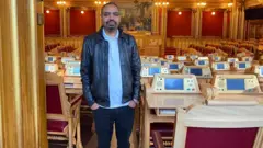 Amaanu'eel raggaasaa, Noorwey keessatti Kiristiyaan Dimokiraatik Paartiif dorgomaa jira.