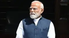 நரேந்திர மோதி 