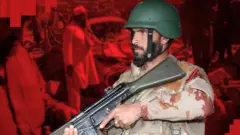 Пакистан здійснив нову хвилю ударів по Афганістану. Що відомо?