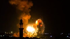 Waxaa la arkayay qiiq ka baxayay hawada Qaza
