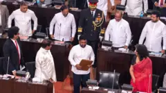 2026 වසර සඳහා වන අයවැය යෝජනා ජනාධිපති මුදල් අමාත්‍ය අනුර කුමාර දිසානායක විසින් අද (නොවැ: 06) පාර්ලිමේන්තුවට ඉදිරිපත් කරන ලදී.