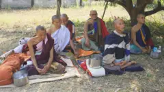 Ông Đoàn Văn Báu tuyên bố, các sư phản hồi