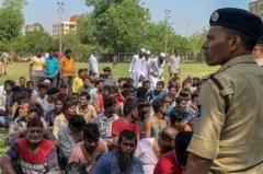 গুজরাতে যাদের 'বাংলাদেশি' সন্দেহে আটক করা হয়েছিল, তাদেরই একাংশ - ফাইল ছবি