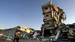 બીબીસી ગુજરાતી, ગુજરાત, બીબીસી, ભૂકંપ, 2001નો ભૂકંપ, 