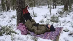 Mari Ahonen naannoo Saa'imaa Leeklaand jedhamutti bakkatti turistoonni itti aara galfatan banuun hojjeta
