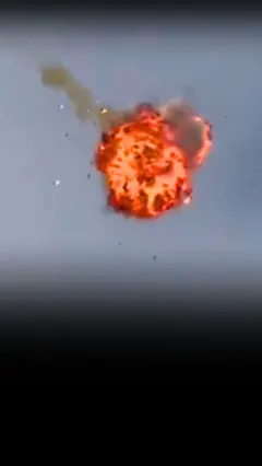 У мережі опублікували відео, як дрон-перехоплювач збиває шахед. Ймовірно, йдеться про український дрон-перехоплювач "P1-Sun" 