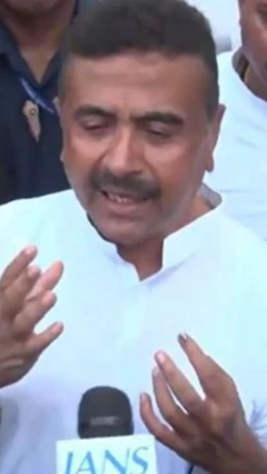 பாஜக தலைவர் சுபேந்து அதிகாரியின் உதவியாளர் சுட்டு கொலை