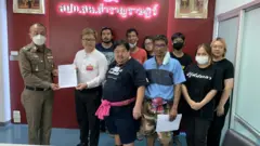 อานนท์ นำภา