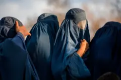 افغان مېرمن