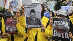 Mengapa konten demo mahasiswa yang lama ramai lagi di media sosial? – 'Ada pola terorganisir dan mustahil dilakukan secara manual'