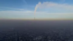 Кыш келип, баары от жагып баштаганда Бишкекти ушундай ыш каптайт