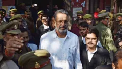 उत्तर प्रदेश के बाहुबली नेता मुख़्तार अंसारी