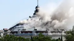 Тушение пожара в здании музея-панорамы "Оборона Севастополя 1854–1855 годов" после удара БПЛА.10 июня 2026