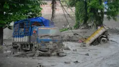 2026年8月26日尼泊爾努瓦闊特,在尼泊爾與中國邊境發生山洪暴發及泥石流後的災後景象。
