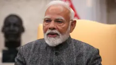 தமிழ்நாட்டுக்கு காங்கிரஸைவிட பாஜக அதிக நிதி கொடுத்துள்ளதா? பிரதமர் மோதி சொல்வது உண்மையா?