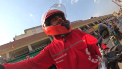 ਆਨਲਾਈਨ ਫੂਡ ਡਿਲਿਵਰੀ ਕੀ ਕੂੜੇ ਦੇ ਪਹਾੜ ਬਣਾ ਰਹੀ