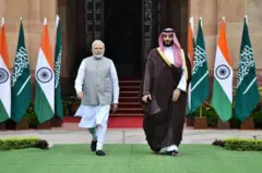 மோதி  சௌதி இளவரசர் முகமது பின் சல்மான் சந்திப்பு