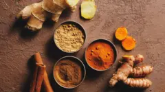 ਮਾਹਿਰਾਂ ਦਾ ਕਹਿਣਾ ਹੈ ਕਿ ਕੁਝ ਚੀਜ਼ਾਂ ਕੈਂਸਰ ਦੇ ਇਲਾਜ ਵਿੱਚ ਰੁਕਾਵਟ ਬਣ ਸਕਦੀਆਂ ਹਨ 