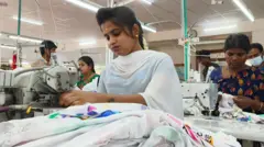 கொங்கு மண்டலத்தில் சிறு, குறு தொழில்கள் பாதிப்பா? 50% தொழிற்சாலைகள் மூடப்பட்டதா? – பிபிசி கள ஆய்வு