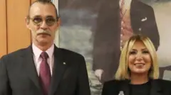 Erdal Beşikçioğlu ve Seda Dilber
