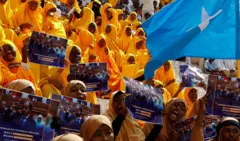 صوماليات يتظاهرن على اتفاق إثيوبيا وأرض الصومال