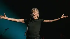 Roger Waters 