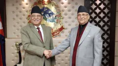 प्रचण्ड र ओली