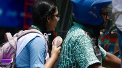 গরমে স্কুল-কলেজ-মাদ্রাসা বন্ধ ঘোষণা করেছে সরকার