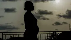 አንዲት ሴት 