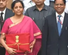 નાણામંત્રી