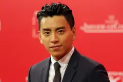  ၂၀၁၅ က Our Times ဆယ်ကျော်သက် အချစ်-ဟာသကားနဲ့ နာမည်ကြီးလာတဲ့ ဒါရန်ဝမ်း 