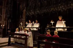 Un coro en una iglesia