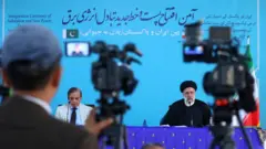 رئیسی و شریف