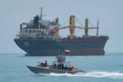 Pasukan Garda Revolusi Iran (IRGC) di Selat Hormuz.