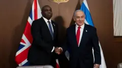 ラミー英外相とイスラエルのネタニヤフ首相