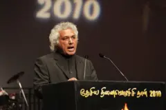 ශ්‍රී ලංකා දේශපාලන ක්ෂේත්‍රයේ "සන්නාමයක්" ලෙස විද්වතුන් විසින් හඳුන්වනු ලබන 'බාහු' හෙවත් මහාචාර්ය වික්‍රමබාහු කරුණාරත්න දේශපාලනයෙන් පමණක් නොව ජීවිතයෙන් ද සමුගත් පුවත බ්‍රහස්පතින්දා (ජූලි 25) අලුයම් කාලයේදී අසන්නට ලැබිණි.