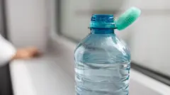 بطری آب معدنی