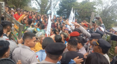 nasib-masyarakat-adat-nusa-tenggara-hingga-kalimantan-terjepit-taman-nasional-tanah-ini-dari-leluhur-bukan-negara