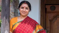 நடிகை ரேவதி பிறந்தநாள்