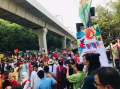 শোভাযাত্রা বিভিন্ন শ্রেণী পেশার মানুষ অংশ নিয়েছে