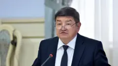 Акылбек Жапаров