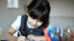 Çocuğunuza ev ödevlerinde nasıl yardım edebilirsiniz?