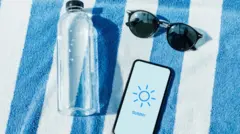 Un téléphone au soleil