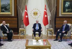 Erdoğan, Hamas heyetini külliyede ağırladı.