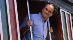 मार्क टली ने भारत के बारे में ये कहा था- आर्काइव इंटरव्यू