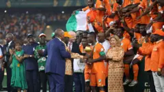 Ayovorii Koost wayita waancaa fudhatanitti