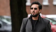 صورة لسلوان موميكا.