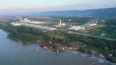 ekosida-di-pantura-kongkalikong-dalih-ekonomi-dan-industri-gerus-ruang-hidup-warga-pesisir-utara-jawa
