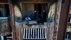 Полицијски истражитељи на месту пожара у Тузли